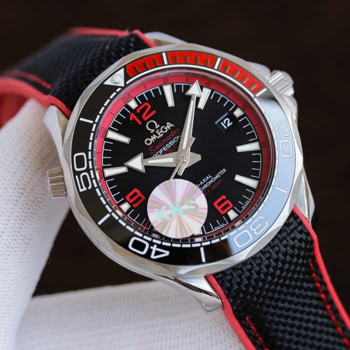 Watches OMEGA 80456374 size:39.5*11 mm