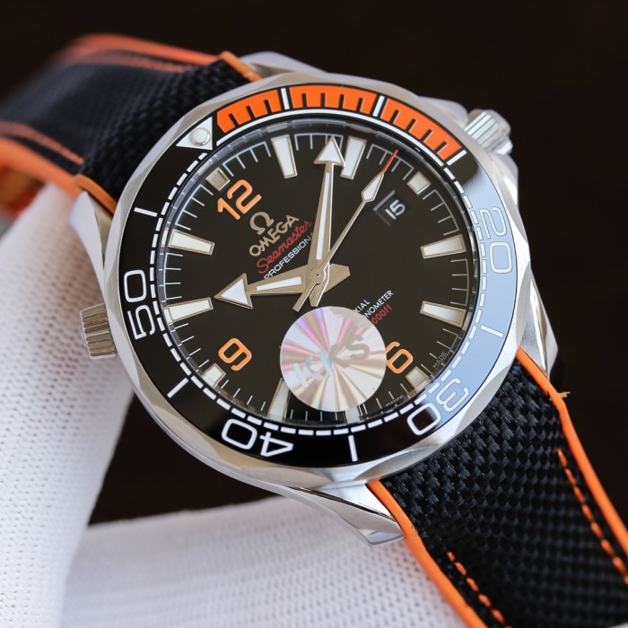 Watches OMEGA 80456374 size:39.5*11 mm