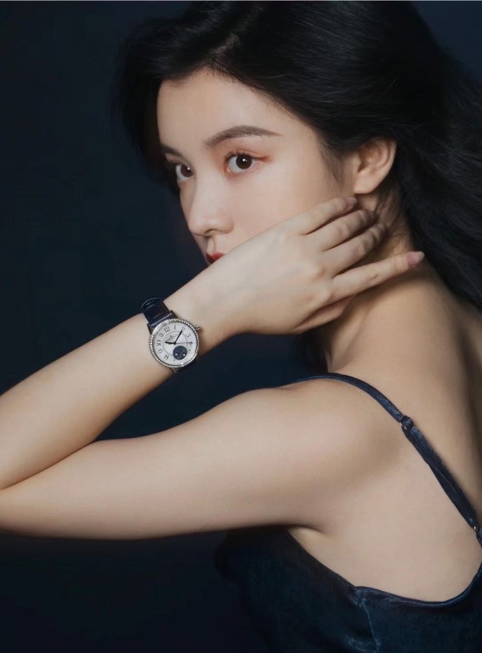 Watches Jaeger-LeCoultre 322243 size:34*9 mm