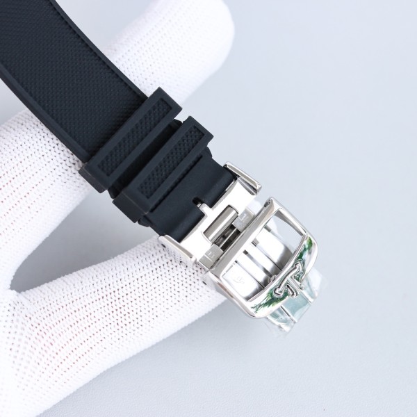 Watches Jaeger-LeCoultre 322293 size:42*13.1 mm