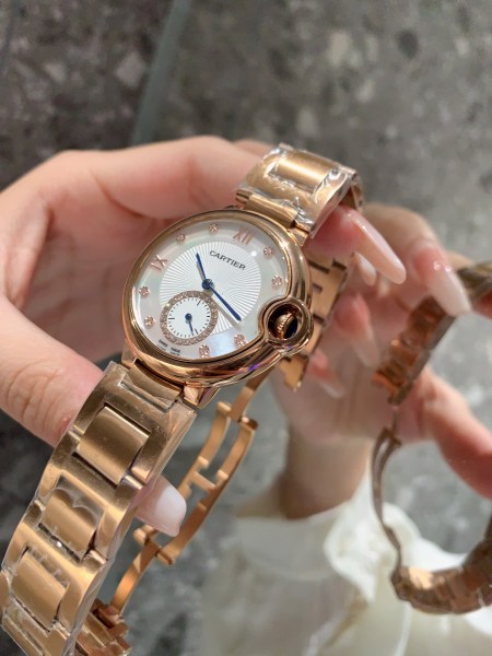 Watches Cartier 322110 size:33 mm