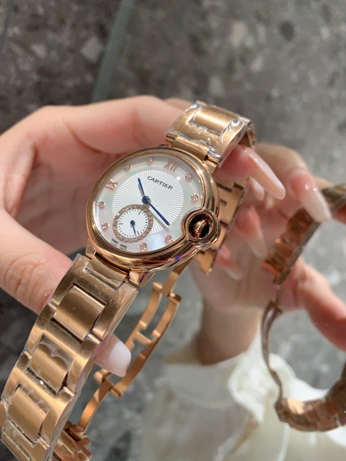 Watches Cartier 322110 size:33 mm