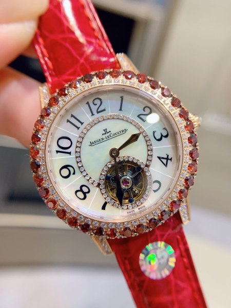 Watches Jaeger-LeCoultre 322246 size:34*11 mm