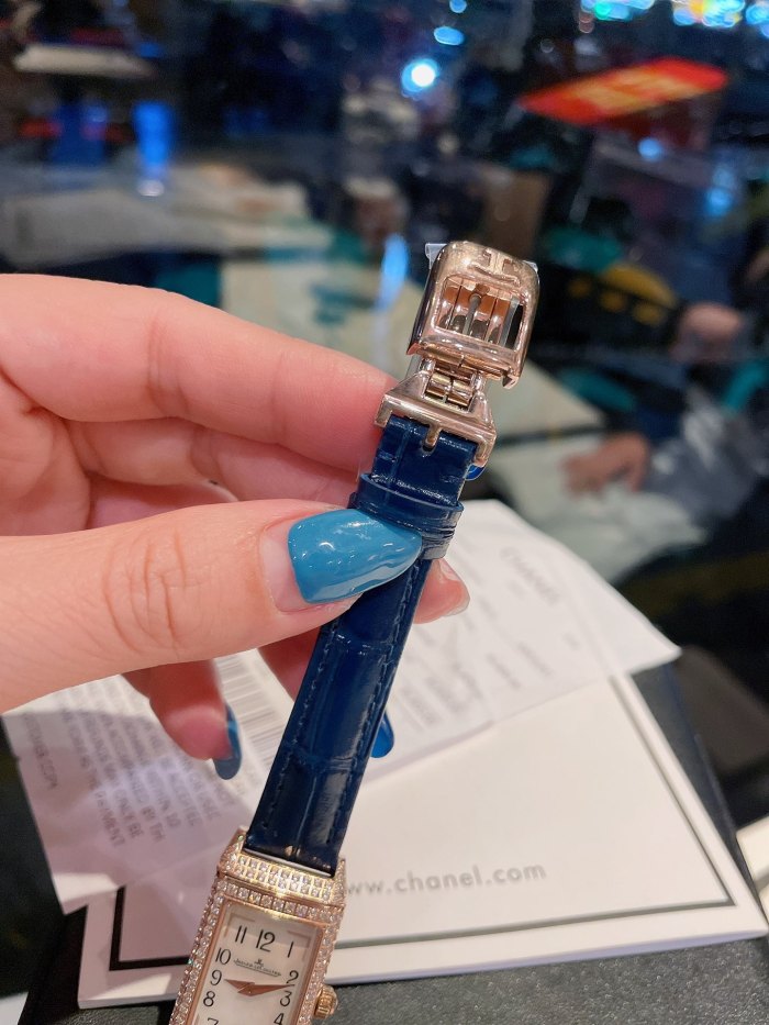 Watches Jaeger-LeCoultre 3356868 size:40.1*20 mm