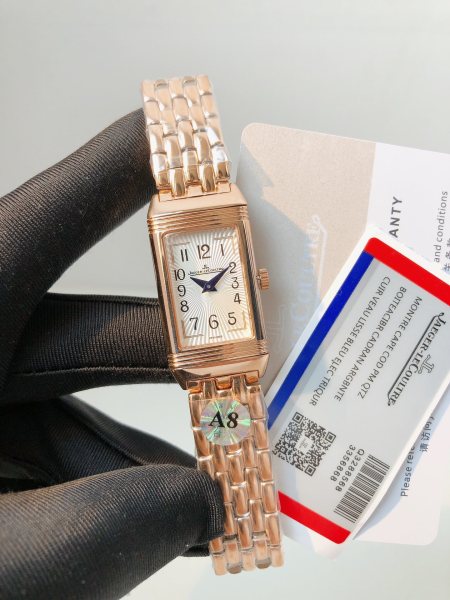 Watches Jaeger-LeCoultre 3356868 size:40.1*20 mm