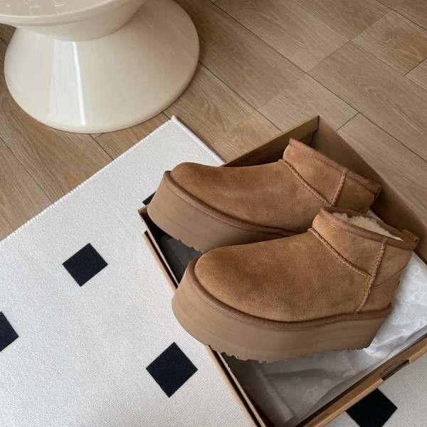 UGG Classic Ultra Mini Platform Boot Chestnut (Women's)