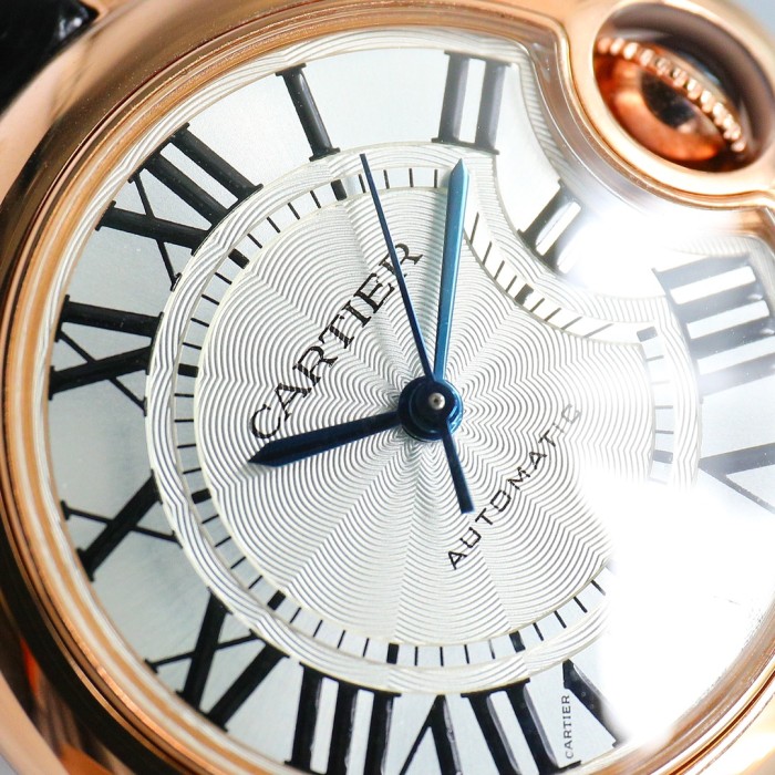 Watches Cartier 322114size:33 mm