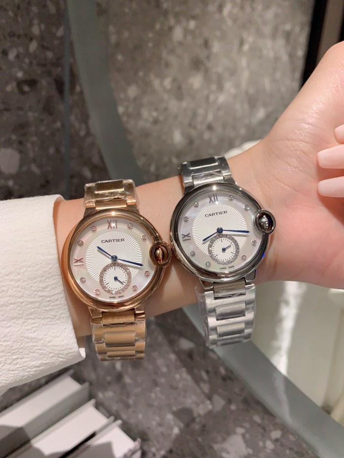 Watches Cartier 322110 size:33 mm