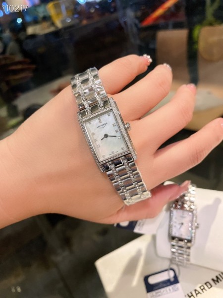 Watches Longines 322389 size:33*32*7 mm