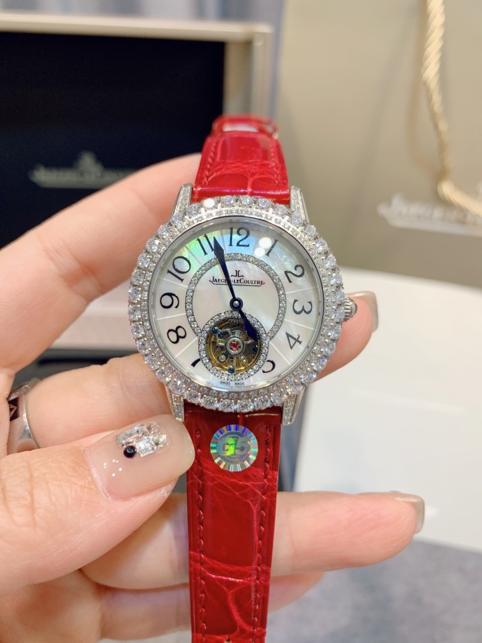 Watches Jaeger-LeCoultre 322246 size:34*11 mm