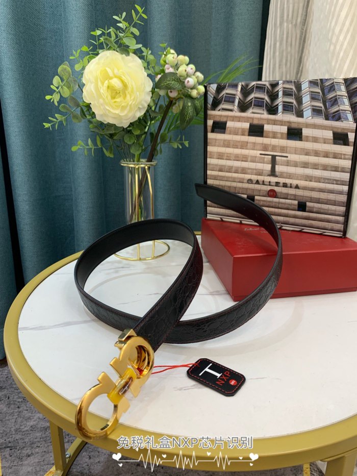 Streetwear Belt Ferragamo   319013  SIZE:3.5cm