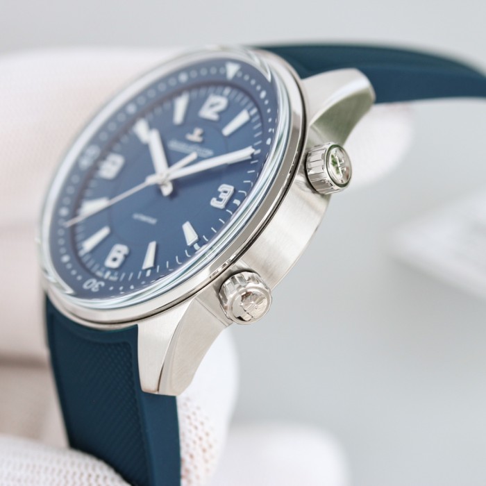 Watches Jaeger-LeCoultre 322291 size:42*13.1 mm