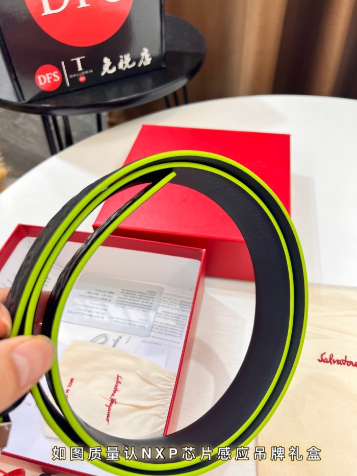 Streetwear Belt Ferragamo 321930 size:3.5cm