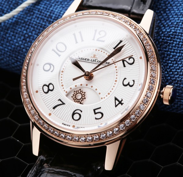 Watches Jaeger-LeCoultre 322201 size:34*11 mm