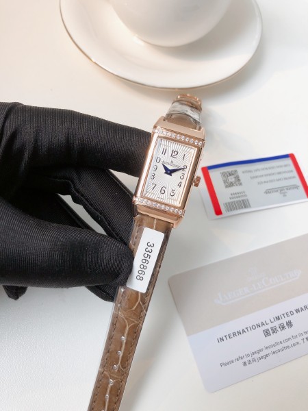 Watches Jaeger-LeCoultre 3356868 size:40.1*20 mm