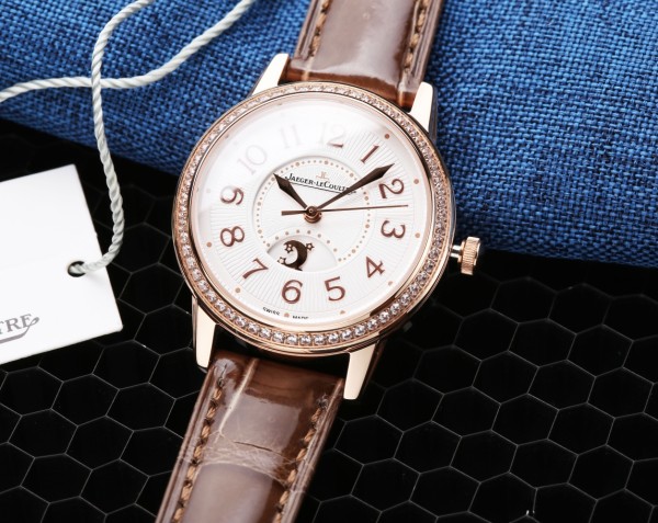 Watches Jaeger-LeCoultre 322201 size:34*11 mm