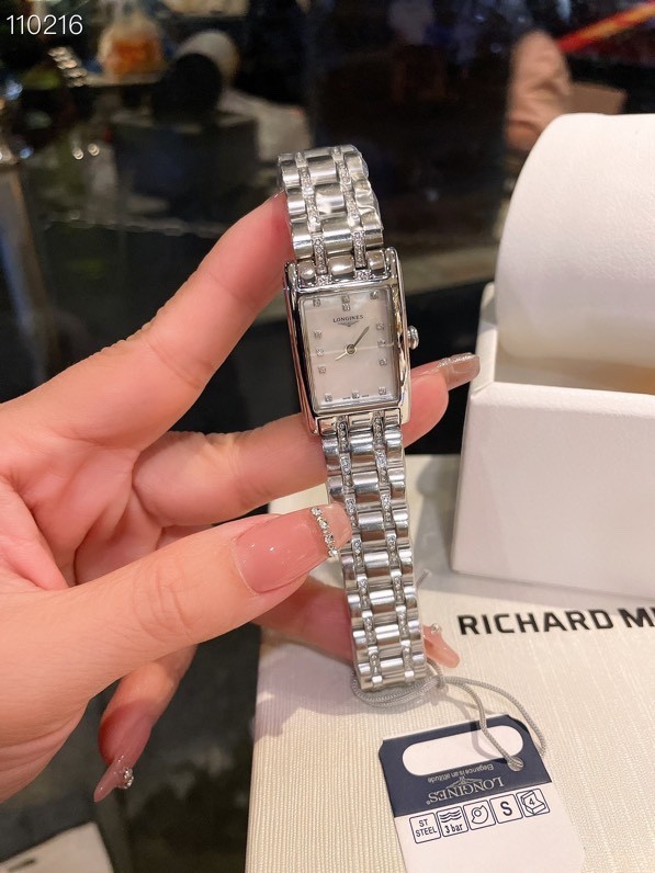 Watches Longines 322388 size:33*32*7 mm