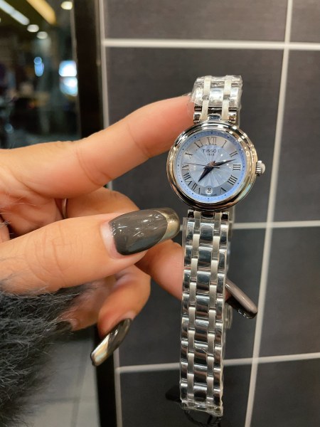 Watches Tissot 322500 size:26 mm