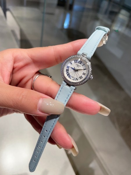 Watches Tissot 322459 size:26 mm