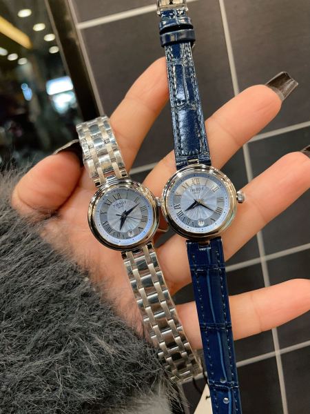 Watches Tissot 322501 size:26 mm