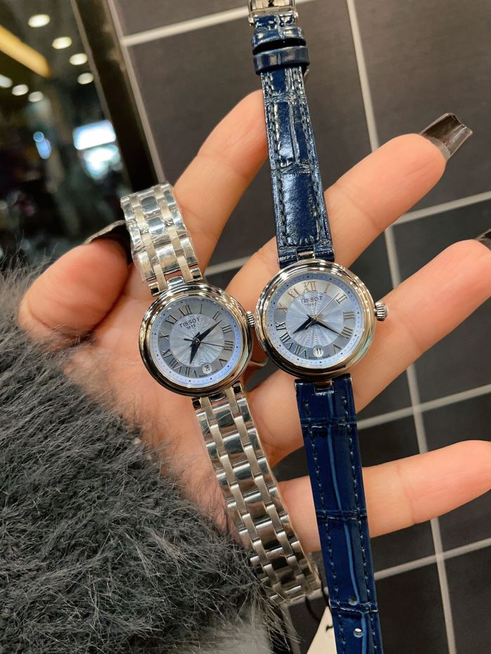 Watches Tissot 322501 size:26 mm