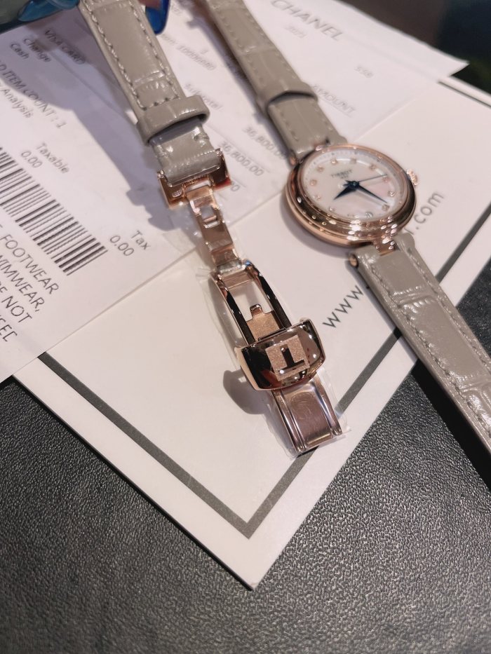 Watches Tissot 322438 size:26 mm