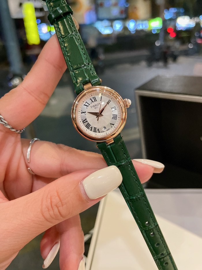 Watches Tissot 322479 size:26 mm