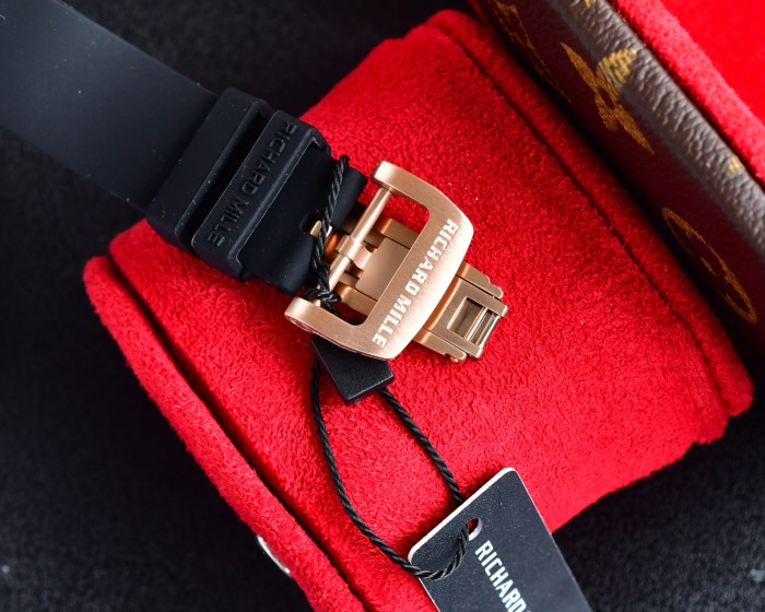  Watches Richard Mille 322590 size:45*31 mm