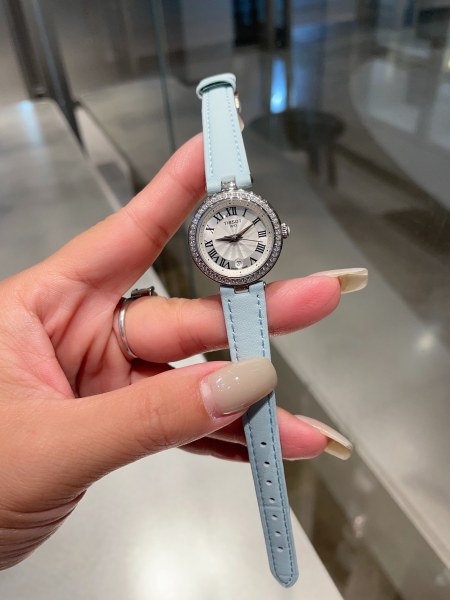 Watches Tissot 322459 size:26 mm