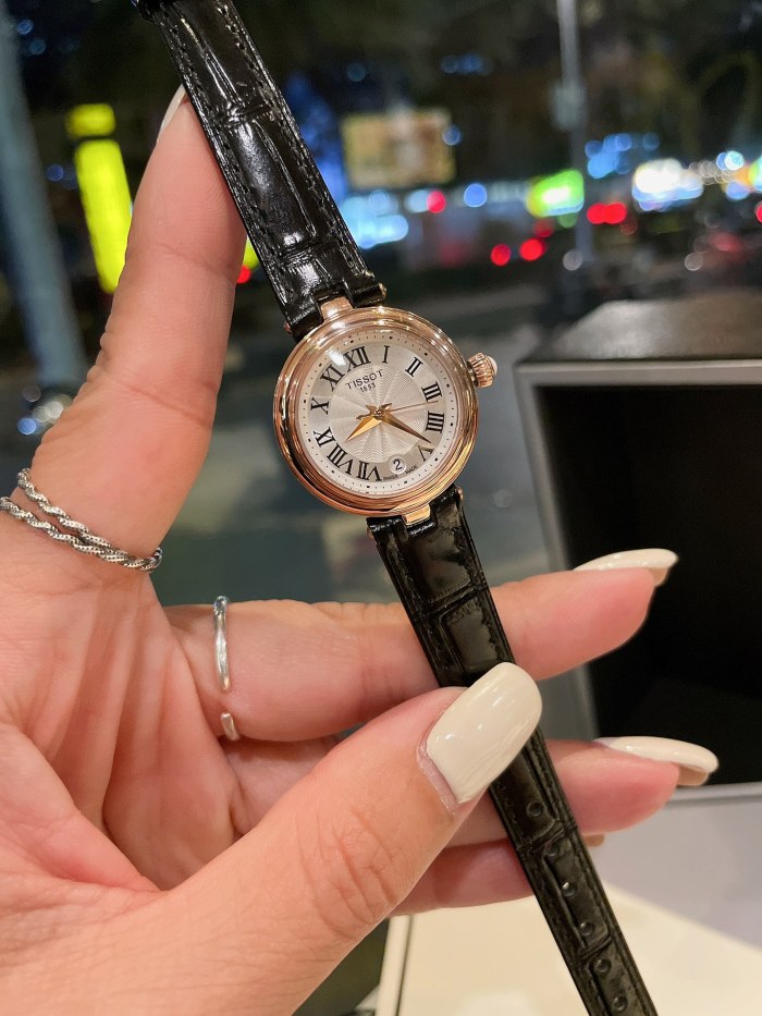 Watches Tissot 322479 size:26 mm