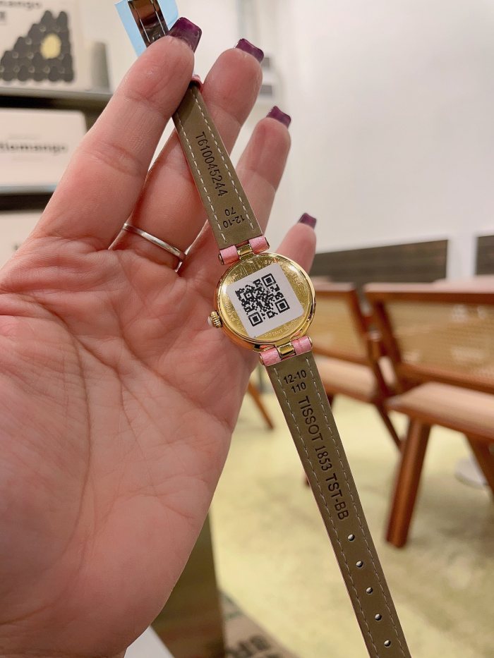 Watches Tissot 322467 size:26 mm