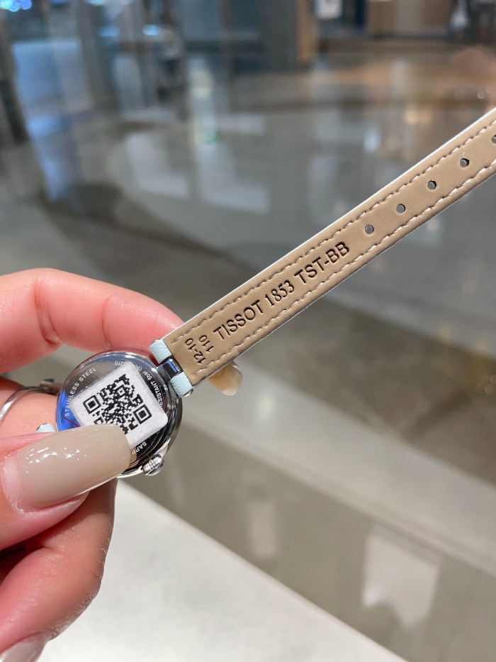 Watches Tissot 322458 size:26 mm