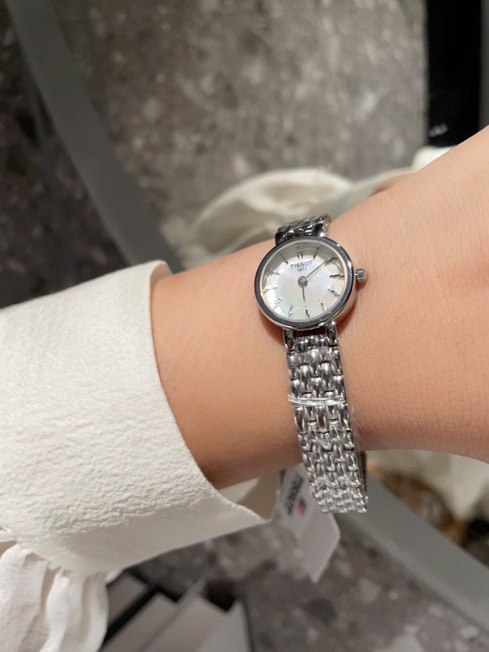 Watches Tissot 322471 size:19.5 mm