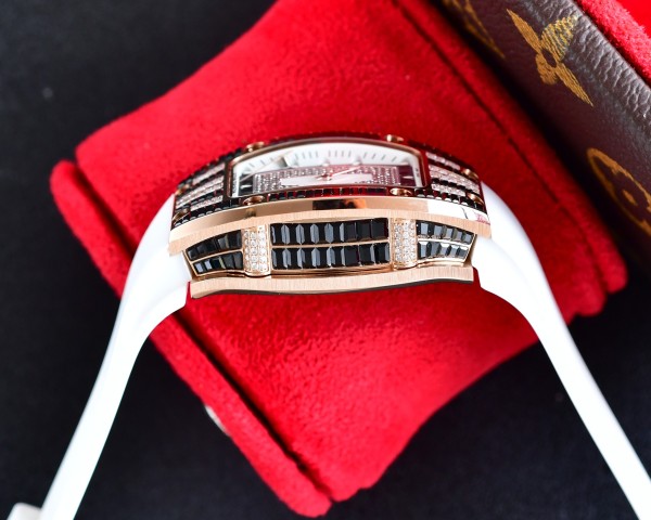  Watches Richard Mille 322594 size:45*31 mm