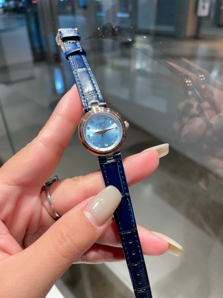 Watches Tissot 322460 size:26 mm