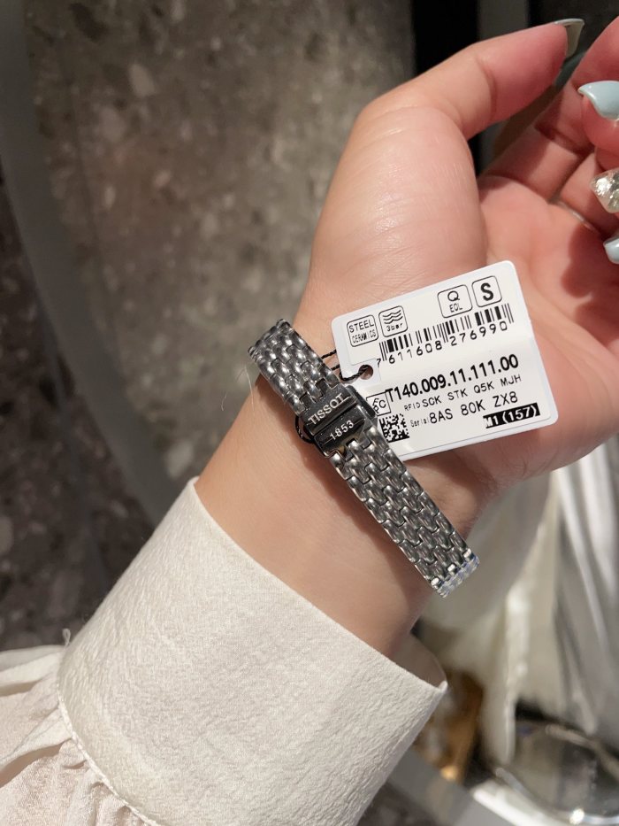 Watches Tissot 322471 size:19.5 mm