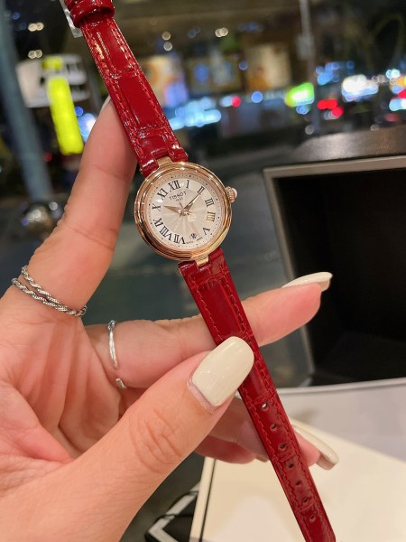 Watches Tissot 322479 size:26 mm