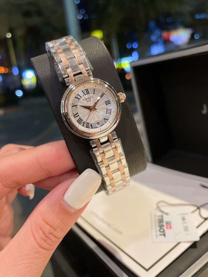 Watches Tissot 322475 size:26 mm