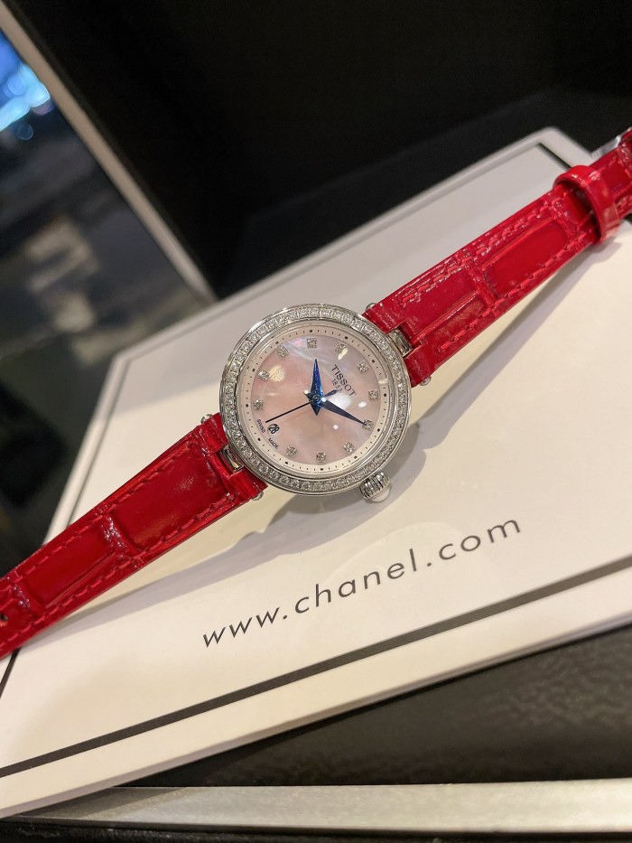 Watches Tissot 322418 size:26 mm