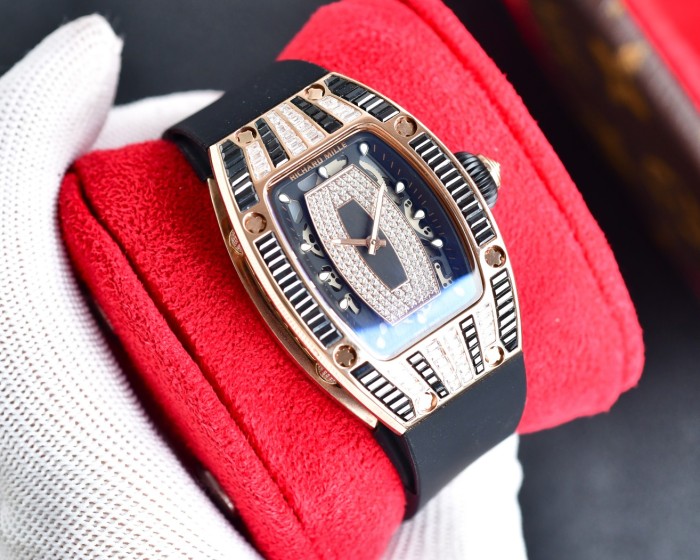  Watches Richard Mille 322590 size:45*31 mm