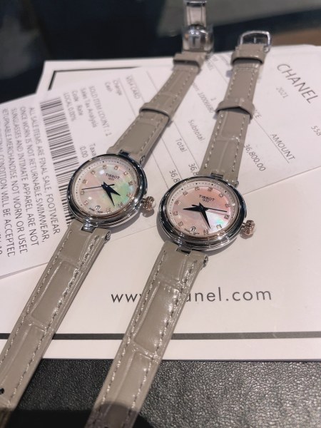 Watches Tissot 322437 size:26 mm