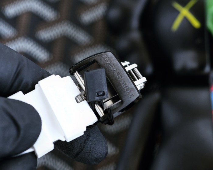  Watches Richard Mille 322507 size:52*43*14 mm