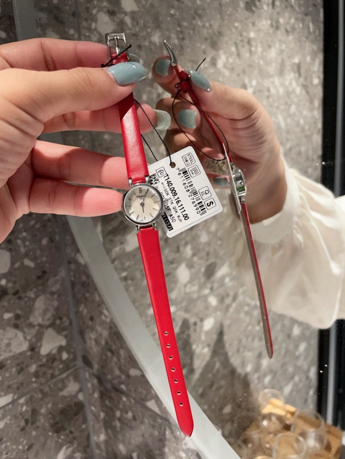 Watches Tissot 322470 size:19.5 mm