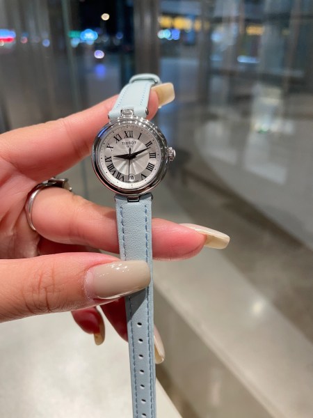 Watches Tissot 322458 size:26 mm