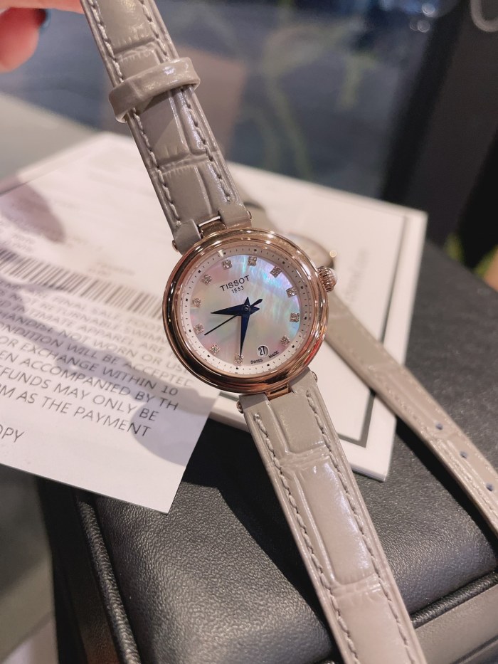 Watches Tissot 322438 size:26 mm