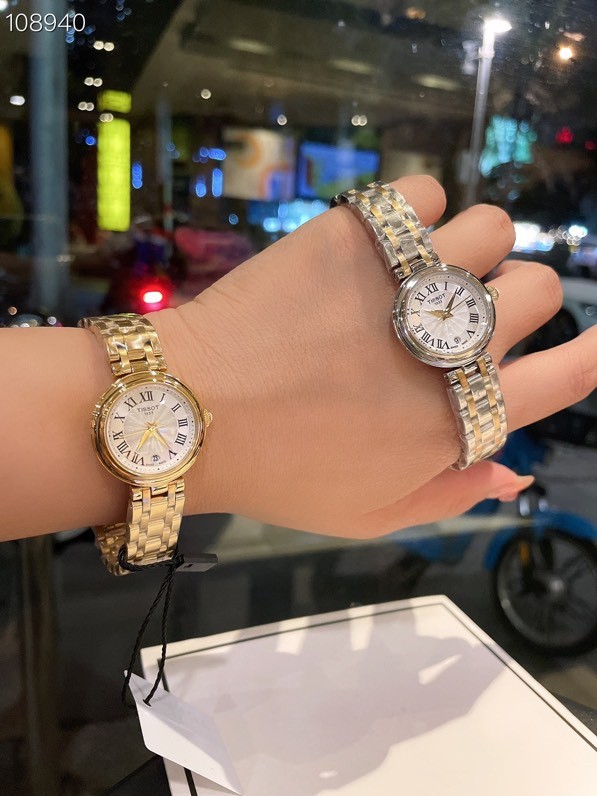 Watches Tissot 322486 size:26 mm