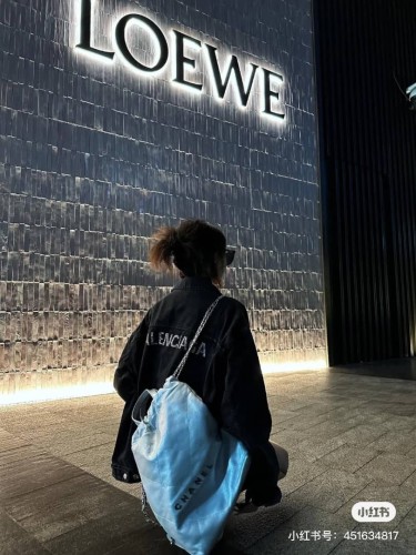 Clothes Balenciaga 764