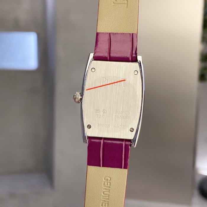 Watches PIAGET 322723 size:27*38 mm