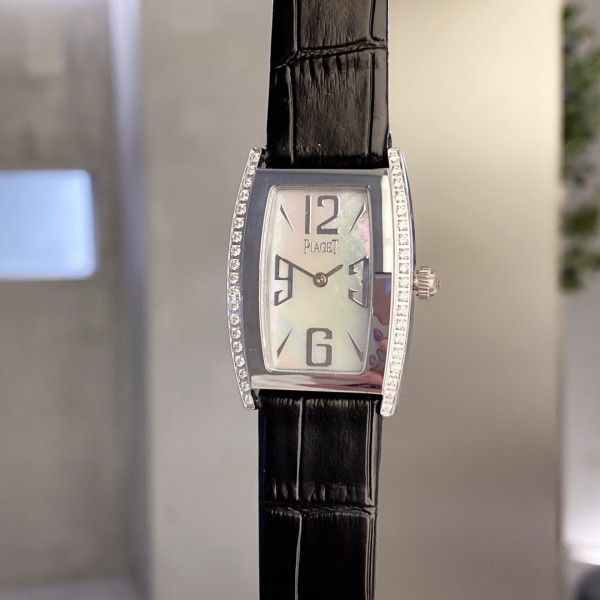 Watches PIAGET 322722 size:27*38 mm