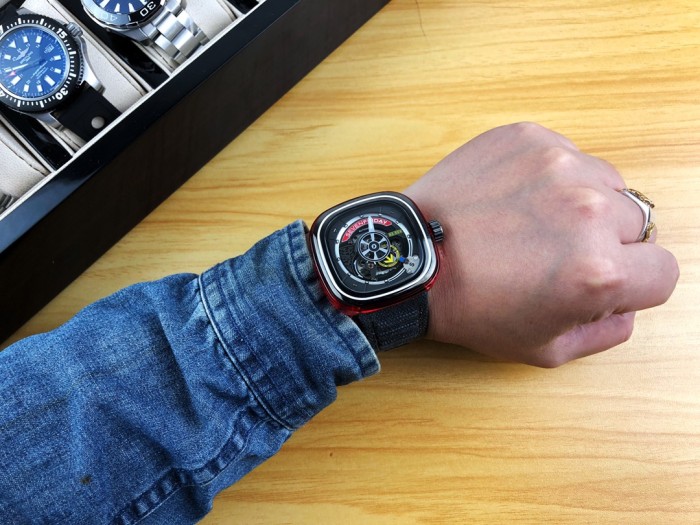  Watches Seven Friday 322770 size:47*13 mm